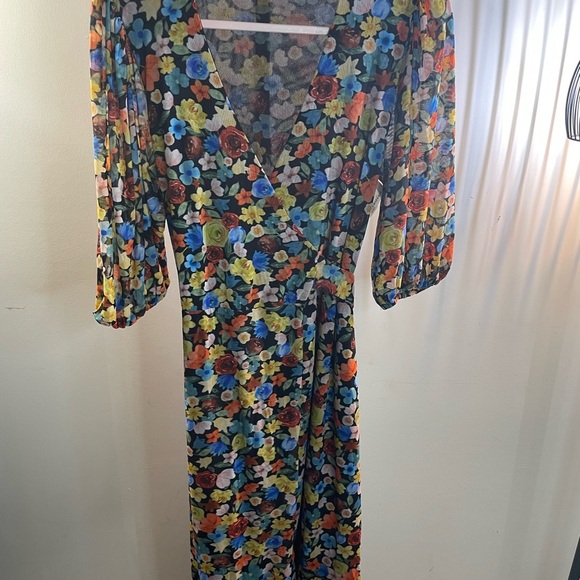 Ganni || Floral Print Mesh Midi Wrap Dress, Size 38 (medium) worn once - Picture 10 of 10